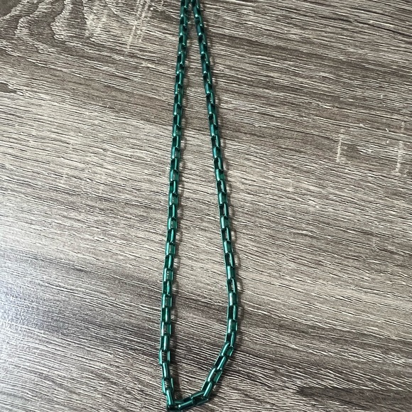 Melania Clara Necklace - Picture 10 of 14